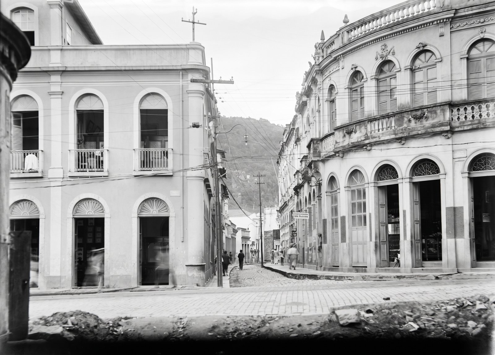 Mostra virtual reúne imagens raras de Vitória antes dos grandes aterros