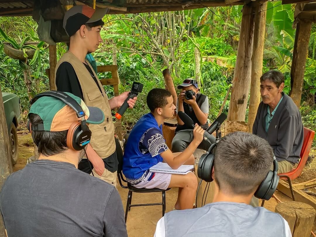 Jovens contam histórias de avós do interior do ES em podcast
