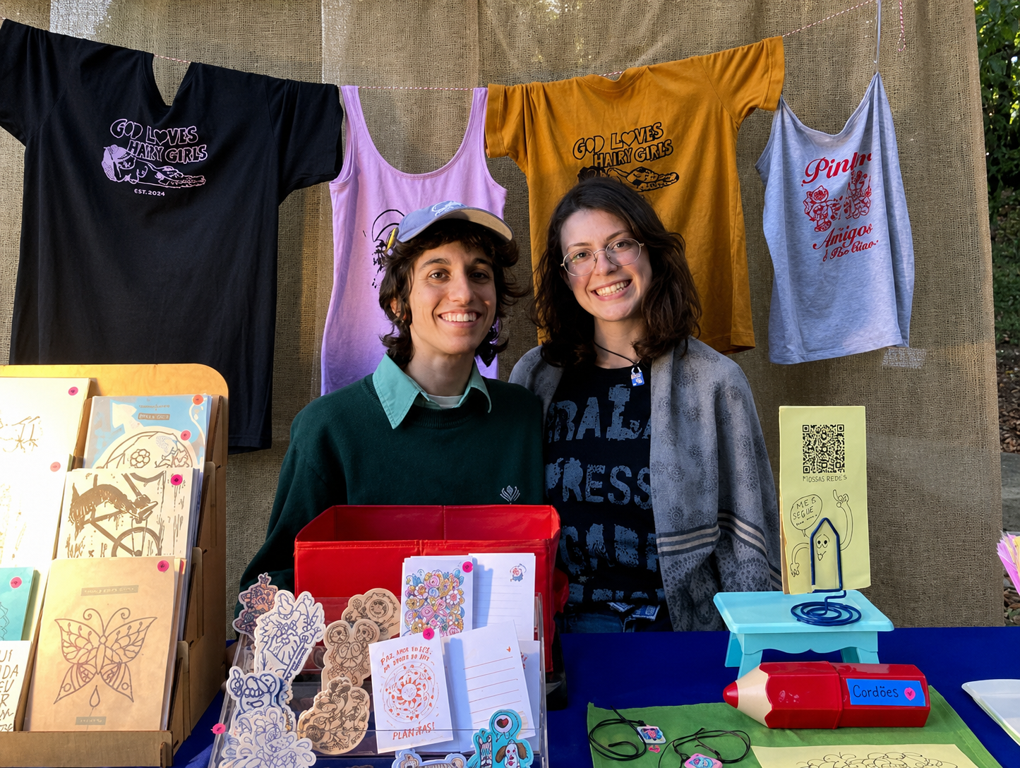 Cineclube CineSola realiza oficina gratuita de zine no Espaço Ladeira, em Vitória
