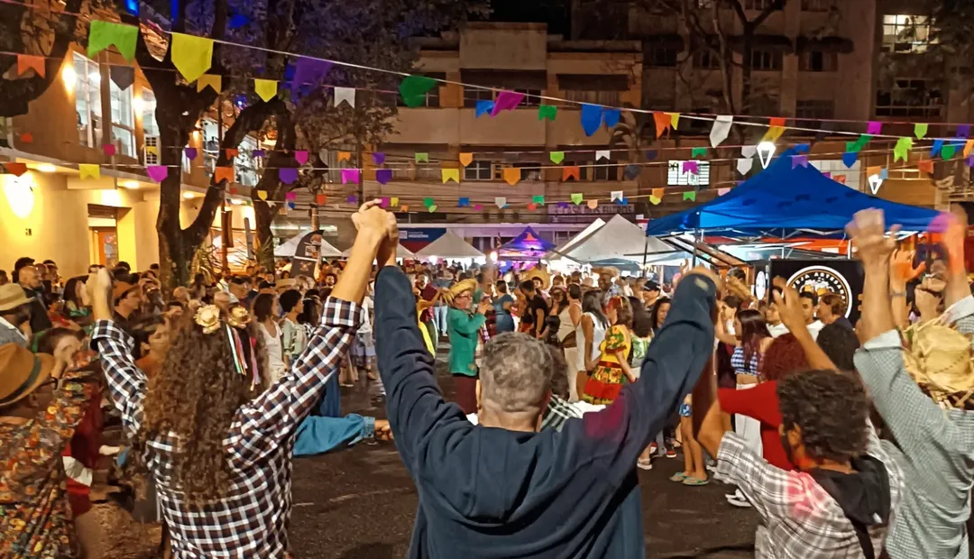 Arraiá da Sete agita o Centro de Vitória com forró, quadrilhas e comidas típicas