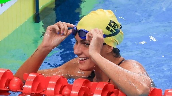 Mariana Gesteira conquista ouro no Mundial de Natação Paralímpica em Singapura