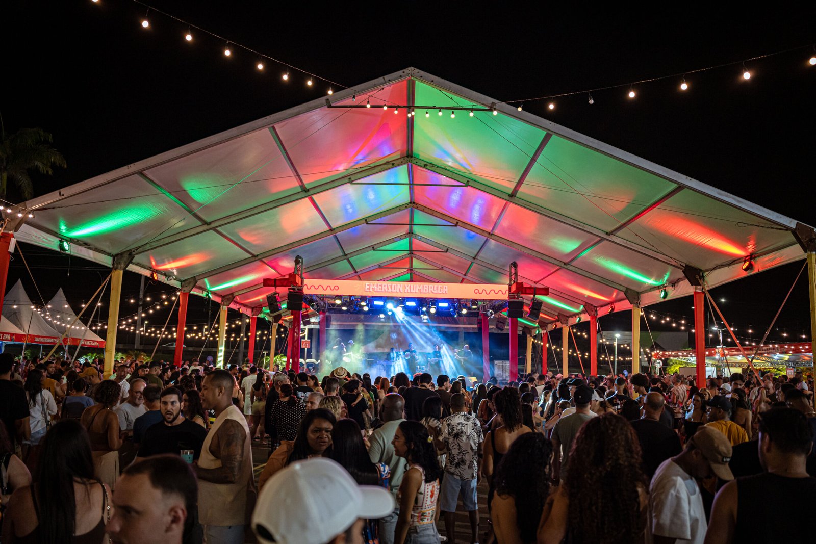 Guarapari recebe festival gratuito na Praia do Morro com mais de 10 atrações