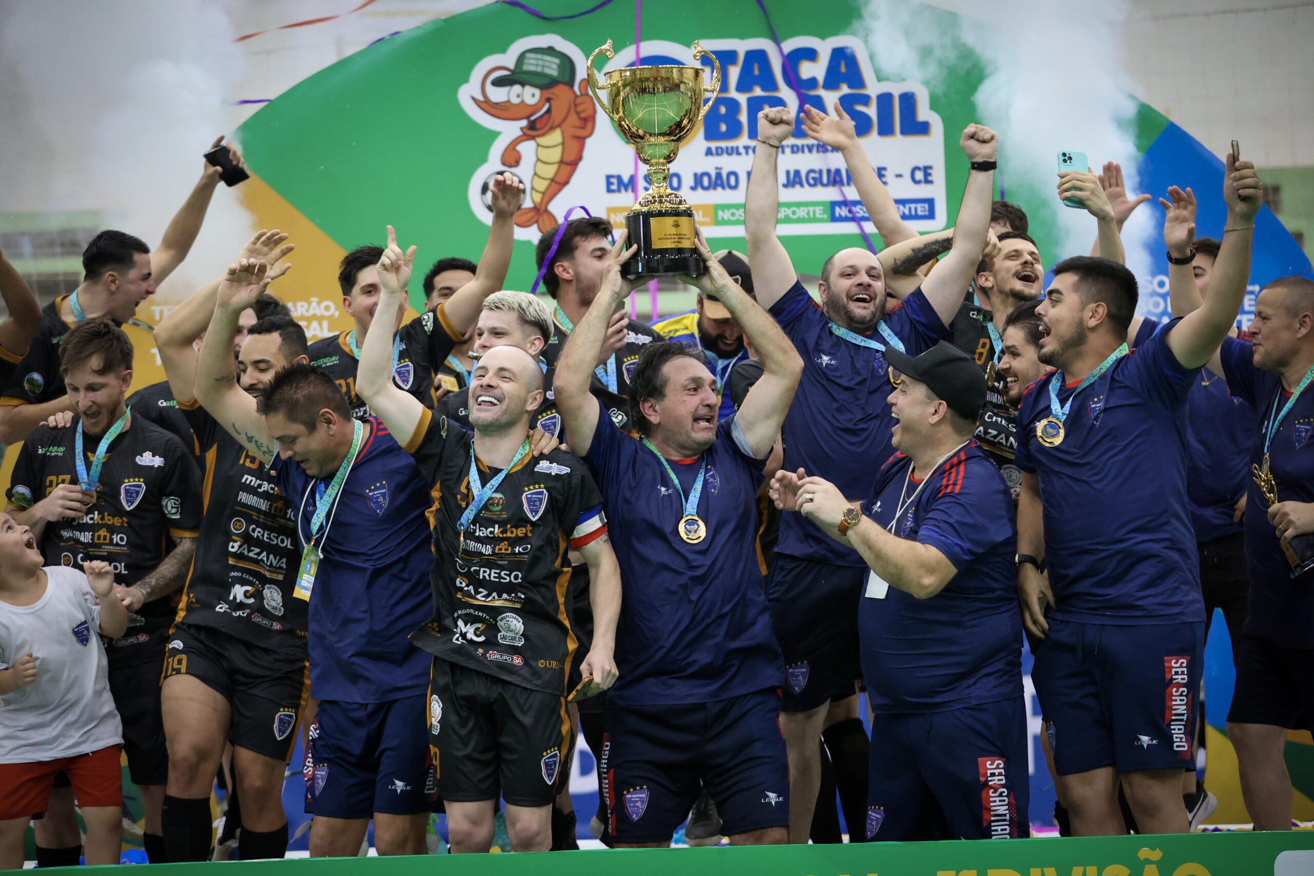 Vitória recebe pela primeira vez a Taça Brasil de Futsal com 10 equipes de todo o país