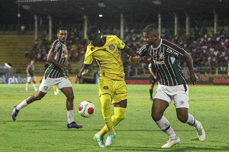 Fluminense enfrenta o Madureira neste domingo (26) no Kleber Andrade