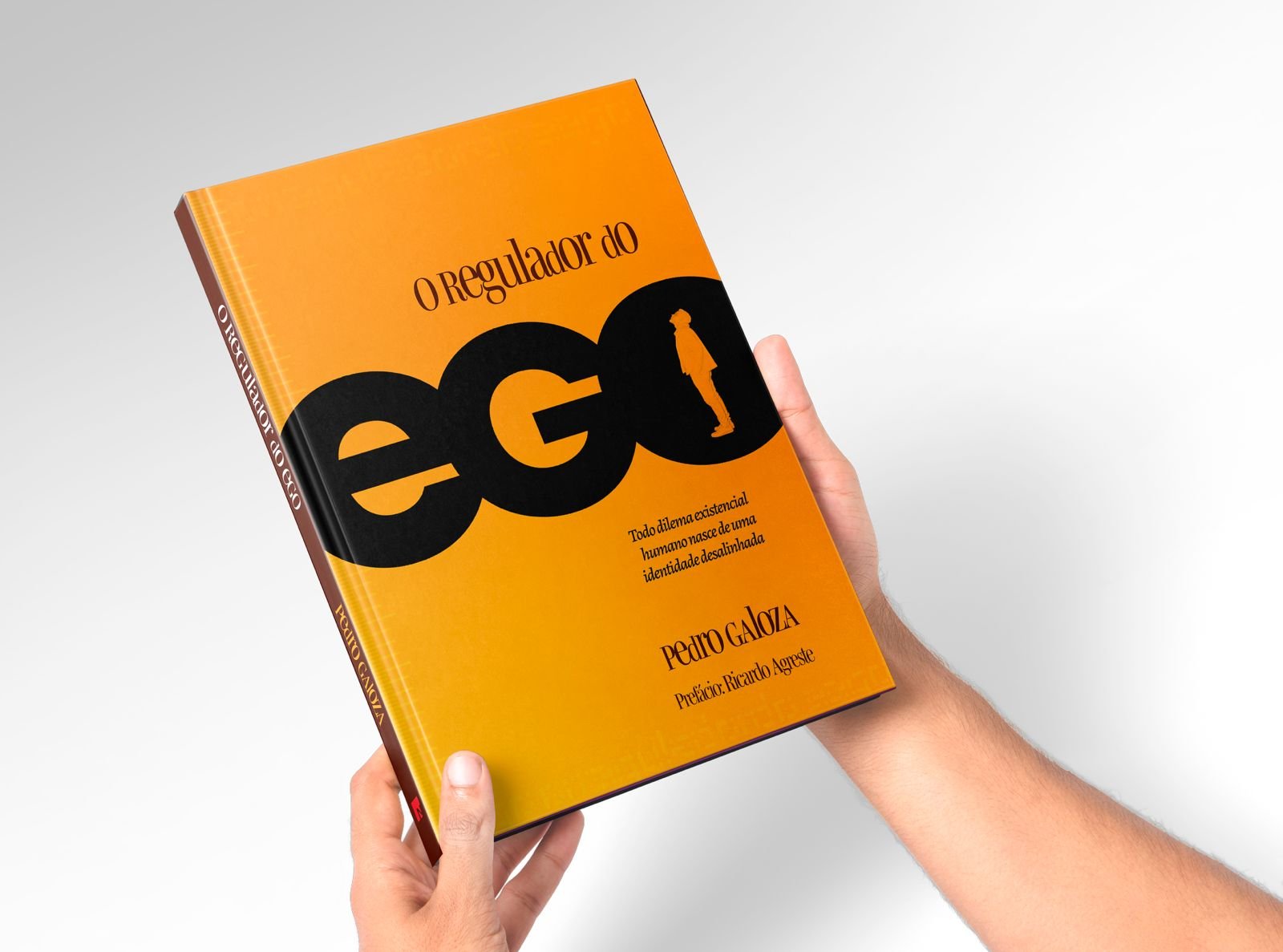 Escritor do ES aborda impacto da busca por aprovação na sociedade em novo livro