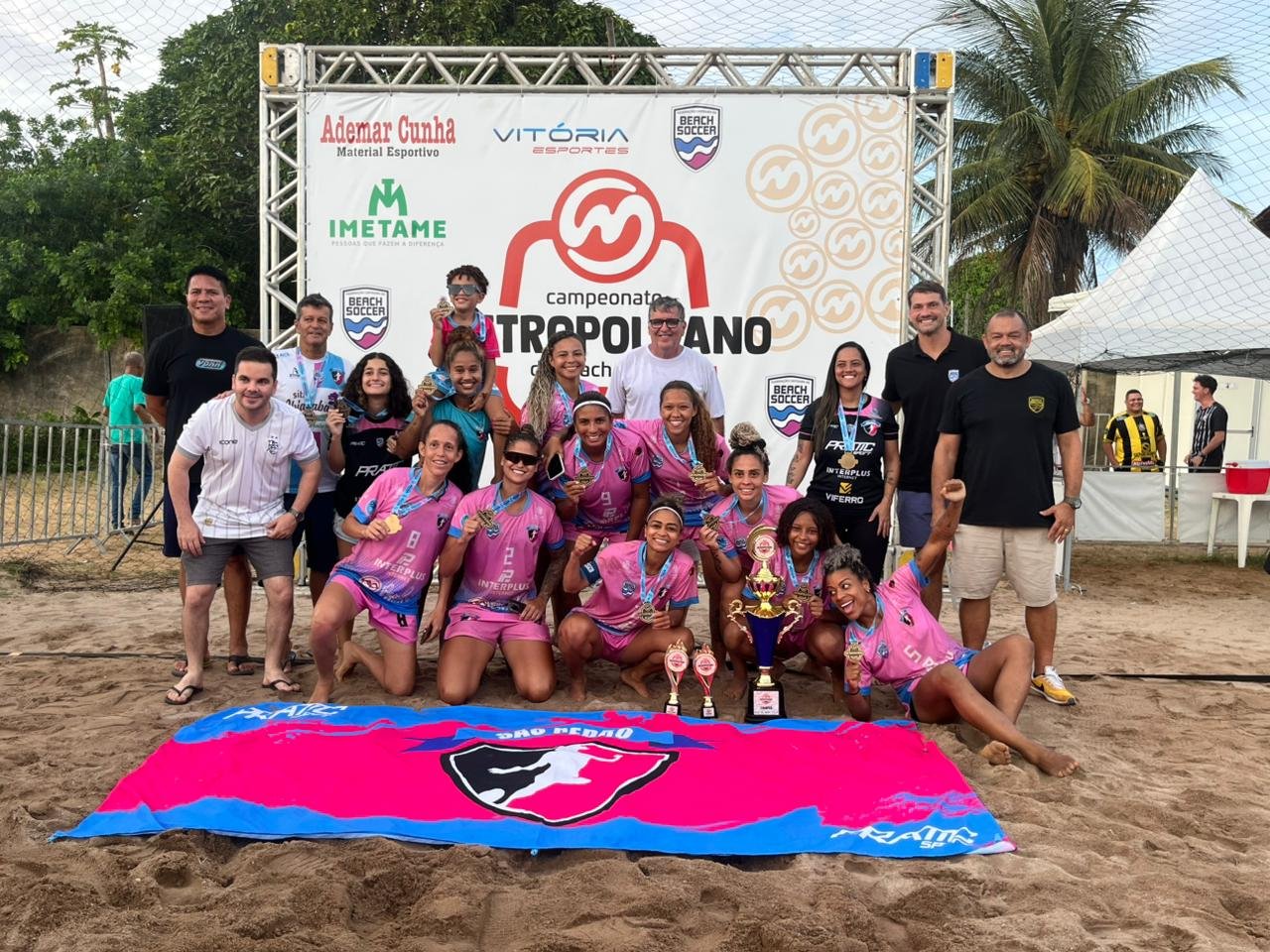 São Pedro vira contra o Estadual e conquista o penta do Metropolitano de beach soccer feminino