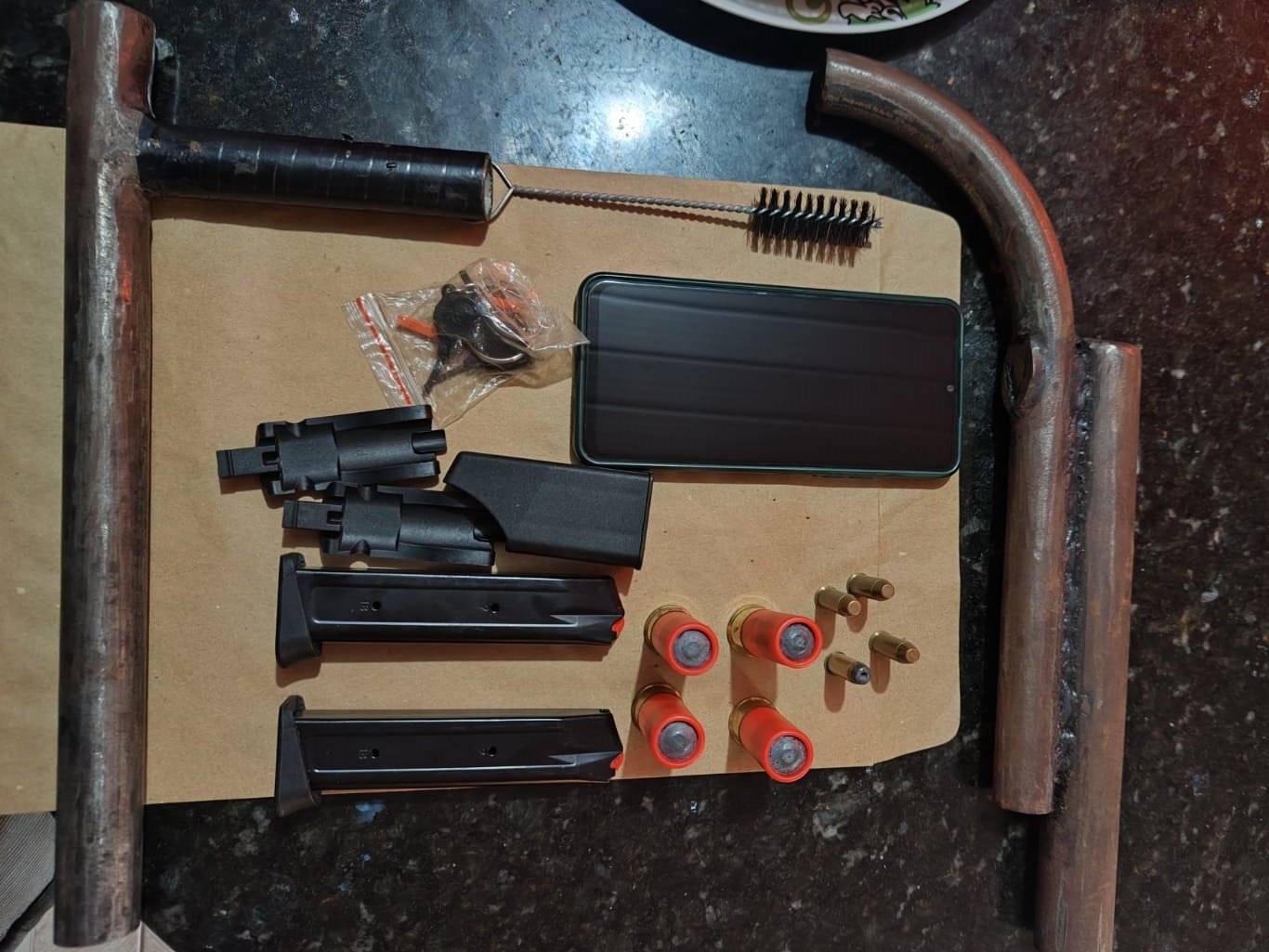 Suspeito preso por venda ilegal de armas em Guarapari fazia comércio em redes sociais