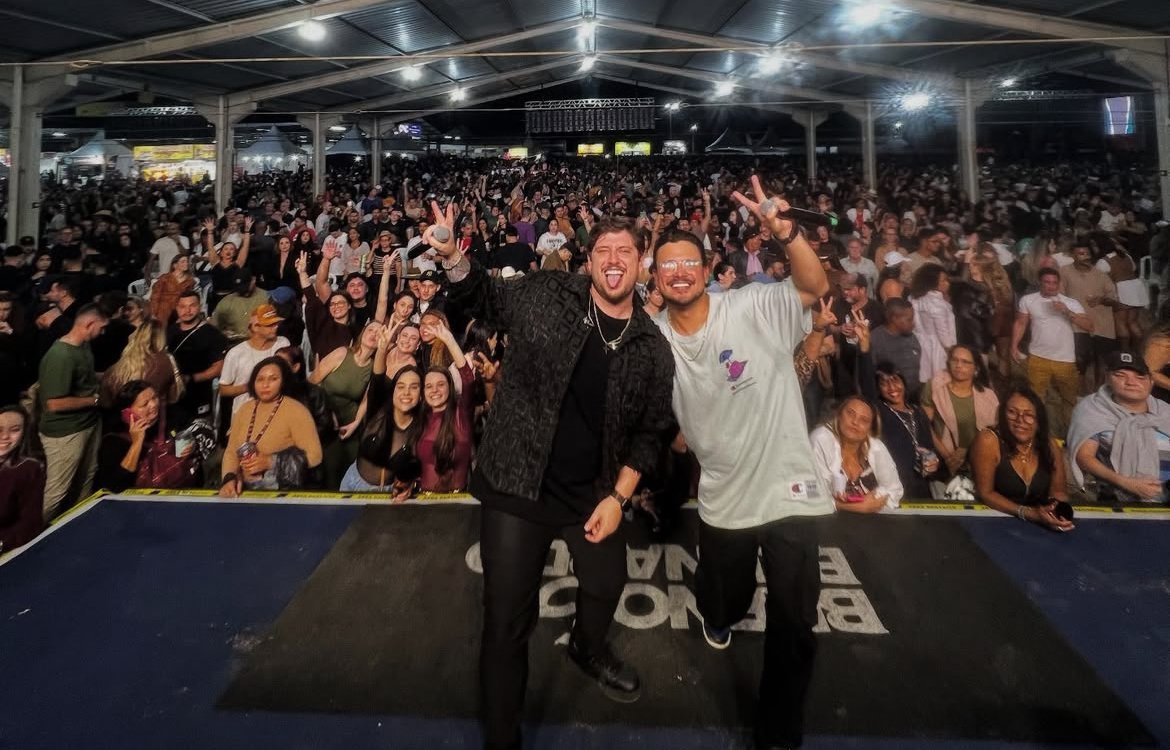 Breno & Bernardo recebem Os Menotti, Murilo Huff e Alemão do Forró em Guarapari