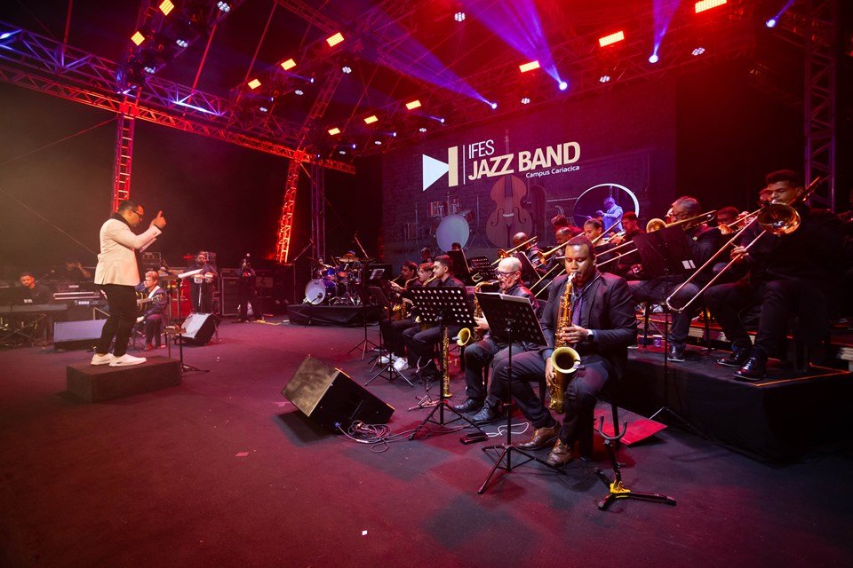 Ifes Jazz Band abre temporada 2026 com concerto gratuito no Theatro Carlos Gomes