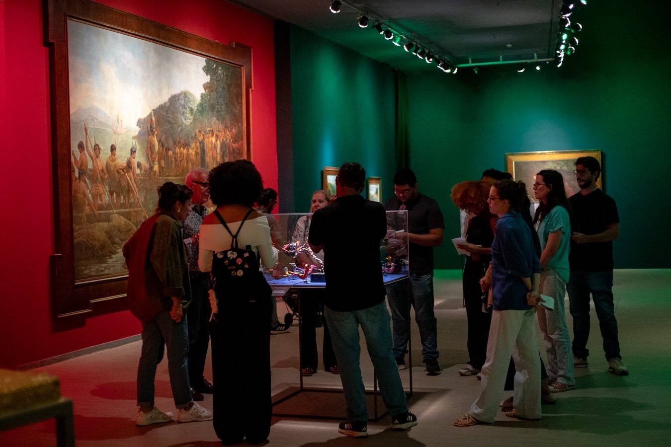 Exposição que revela documentos inéditos e redescobre a história da Ales é prorrogada