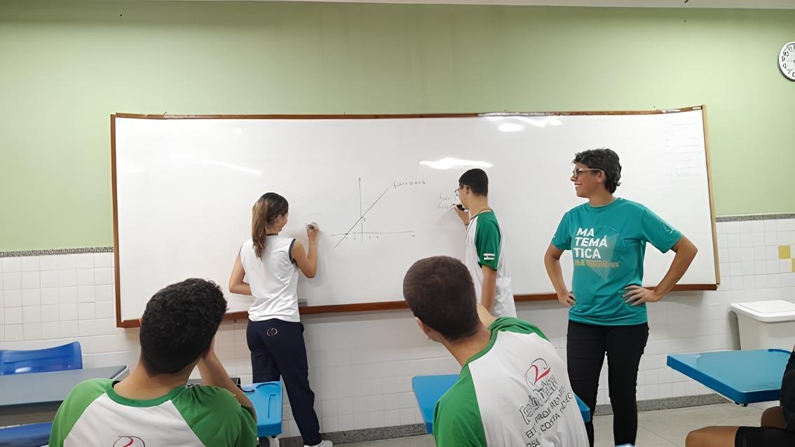 Sedu abre processo seletivo para contratar professores de matemática no ES