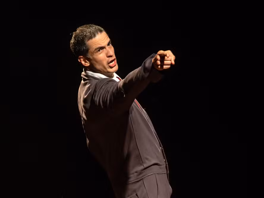 Espetáculo ‘O Figurante’, estrelado por Mateus Solano, chega a Vitória em novembro